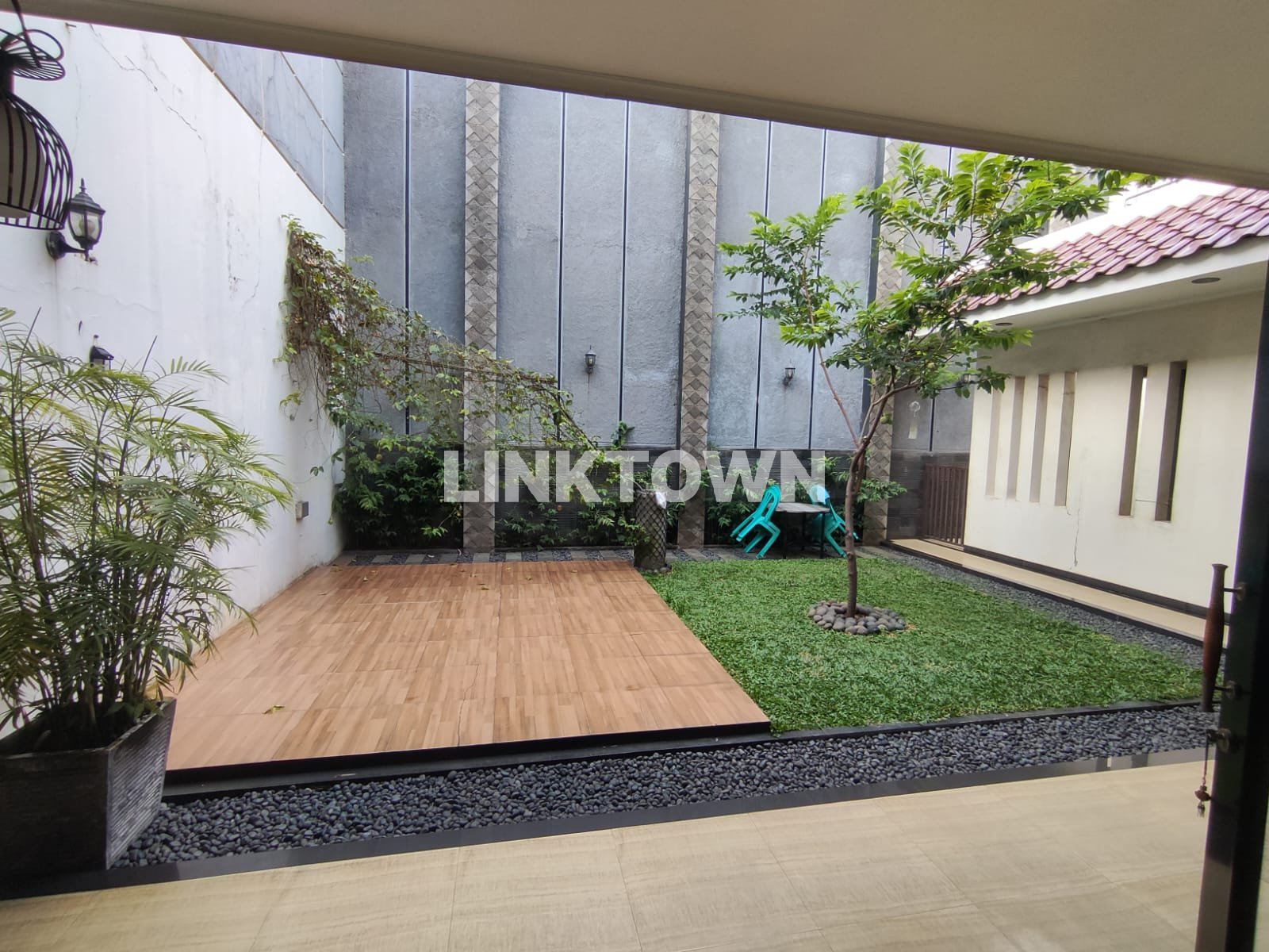 Turun Harga Rumah Full Furnish Cluster Taman Cemara Nego