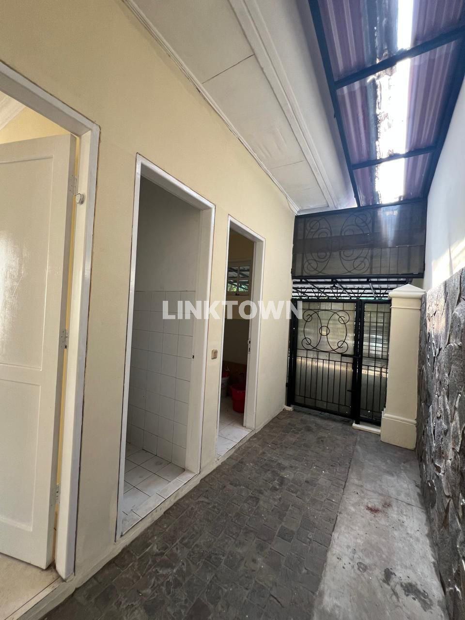 Dijual Rumah Puspita Loka KOMPLEK MEWAH, BSD 1000% TERMURAH