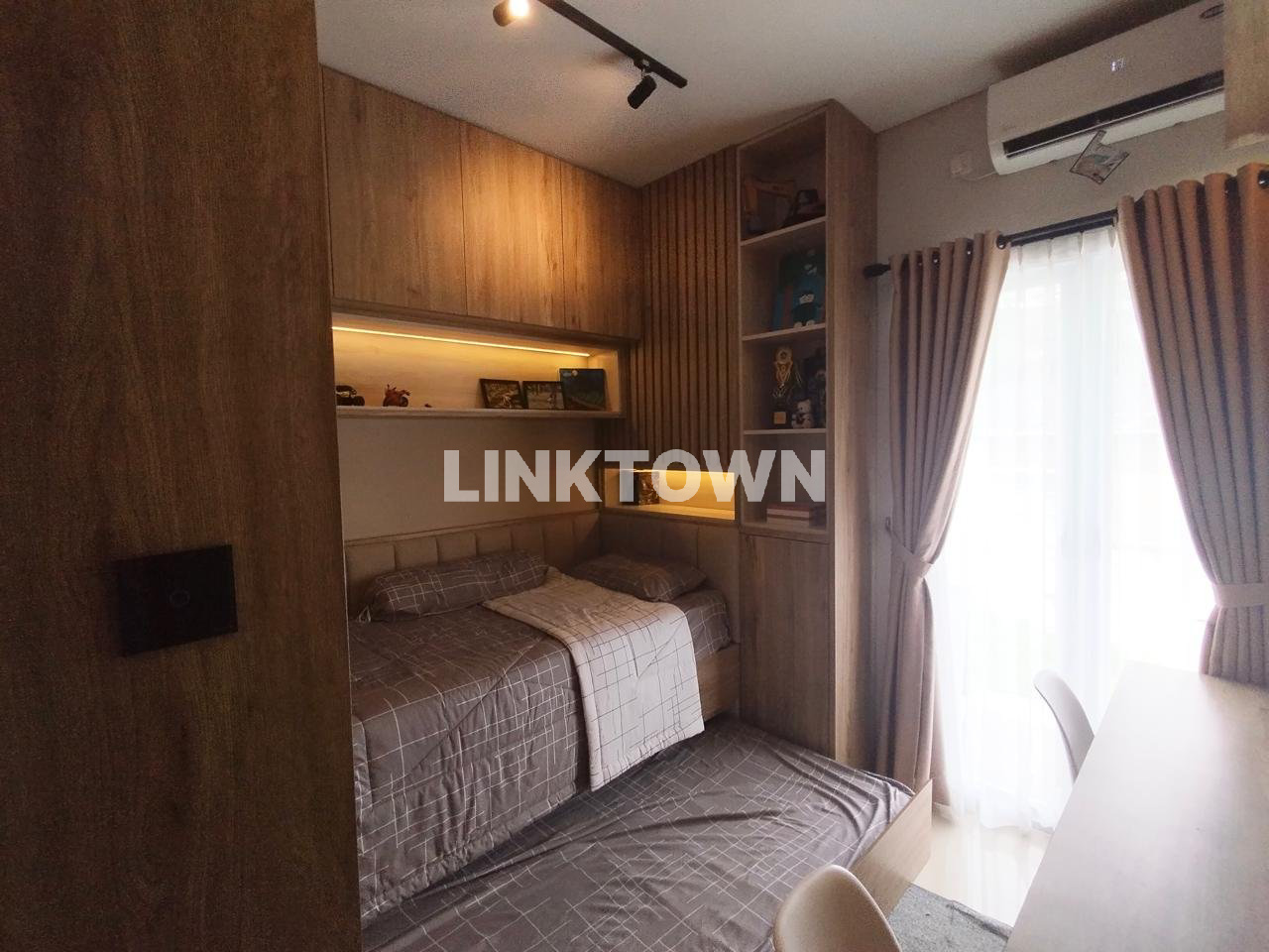 Jual Cepat Rumah Furnish 2 Lantai Siap Huni di Wangsa Pilar Cileunyi Bandung