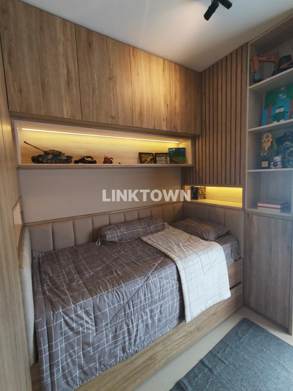 Jual Cepat Rumah Furnish 2 Lantai Siap Huni di Wangsa Pilar Cileunyi Bandung