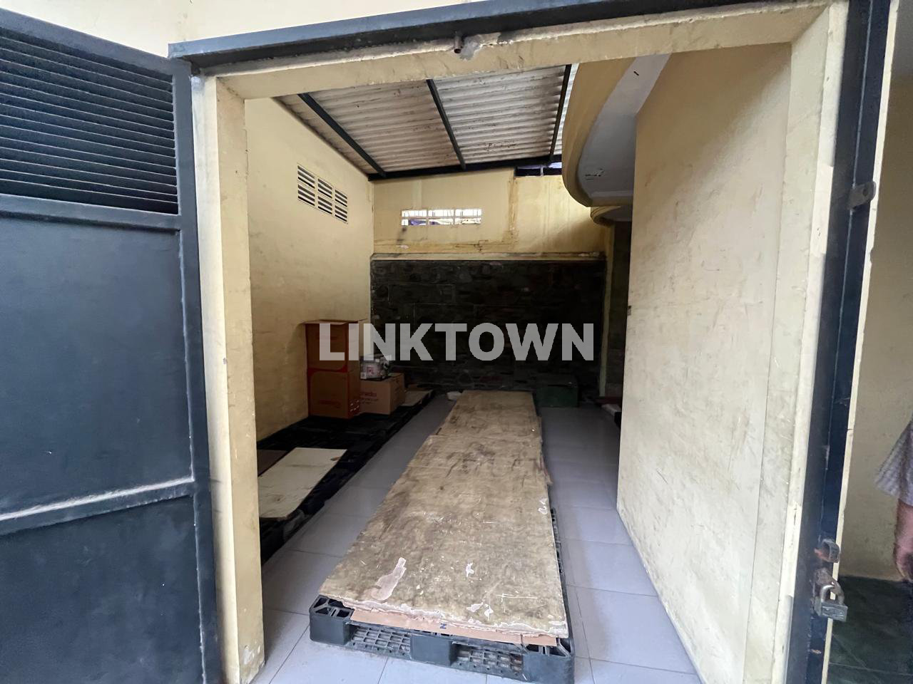 Nego Rumah Cocok untuk Tempat Tinggal atau Tempat Usaha di Lebak Timur Indah