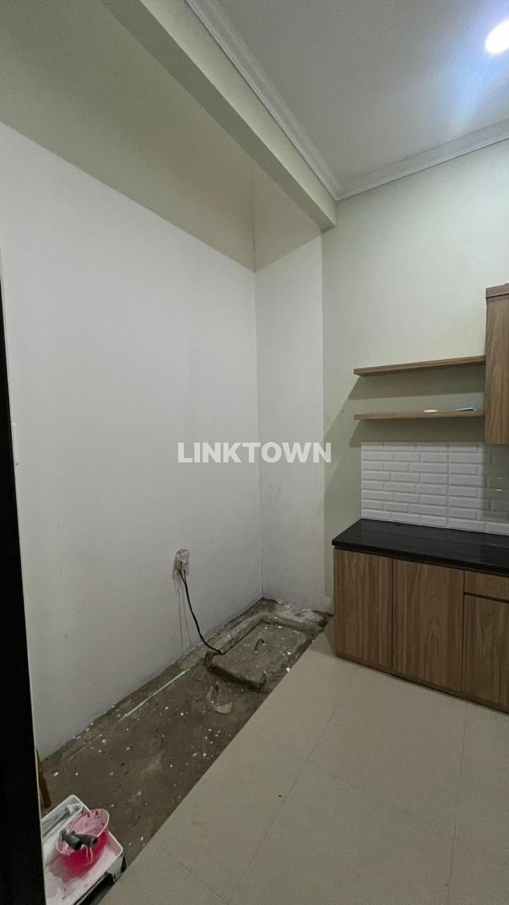 Dijual Rumah 2 Lantai di JAKARTA SELATAN