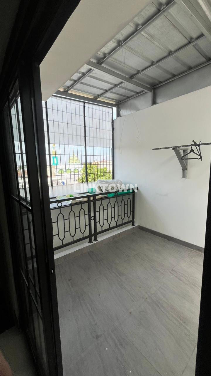 Dijual Rumah 2 Lantai di JAKARTA SELATAN