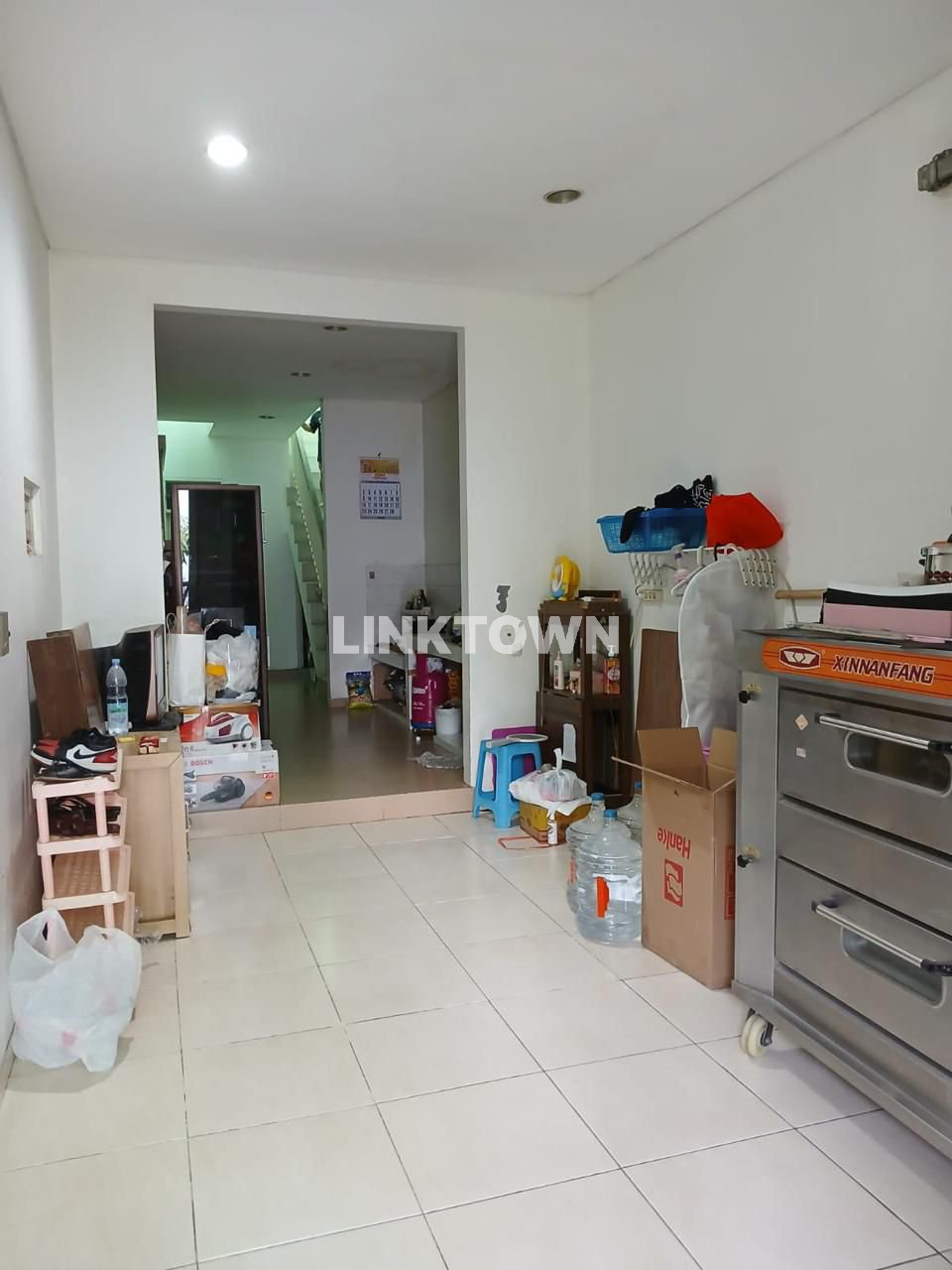 Semifurnished Siap Huni Nego Rumah Kawasan Citraland di Stamford Place