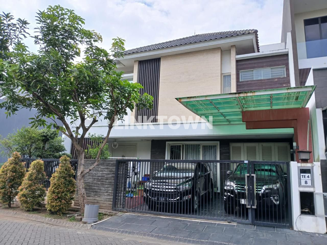 Semifurnished Siap Huni Nego Rumah Kawasan Citraland di Stamford Place