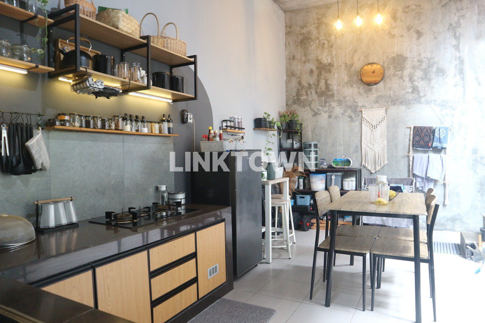 Semifurnished Rumah Siap Huni di Permata Kwangsang Residence Sidoarjo