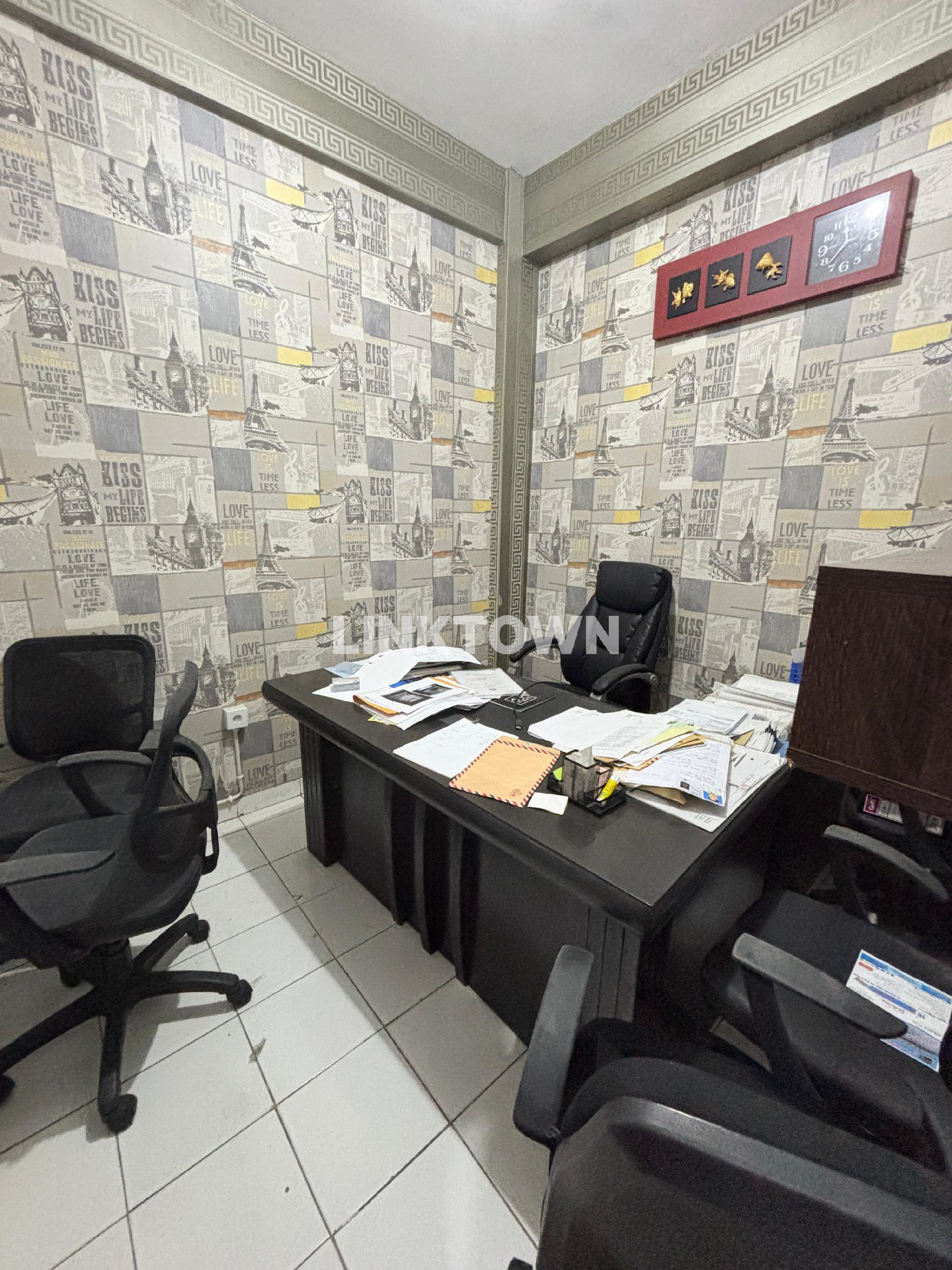 Termurah Ruko 3 Lantai Cocok untuk Kantor atau Klinik di Ruko Palacio Surabaya