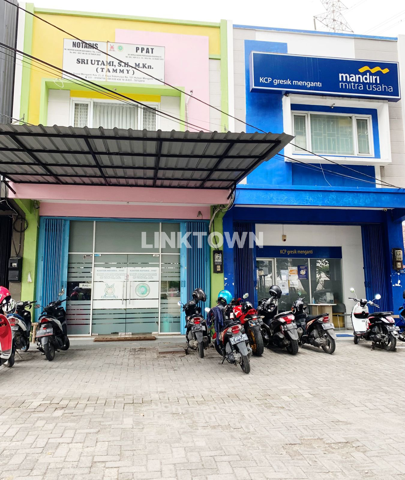 Ruko 2 Lantai Strategis Siap Pakai Cocok untuk Kantor di Menganti Gresik