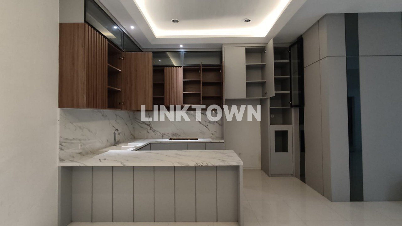 Rumah Minimalist Modern Semifurnished di Kawasan Woodland