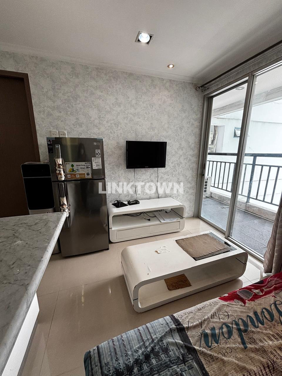 DISEWAKAN Apartemen Green Central City Jakarta Barat