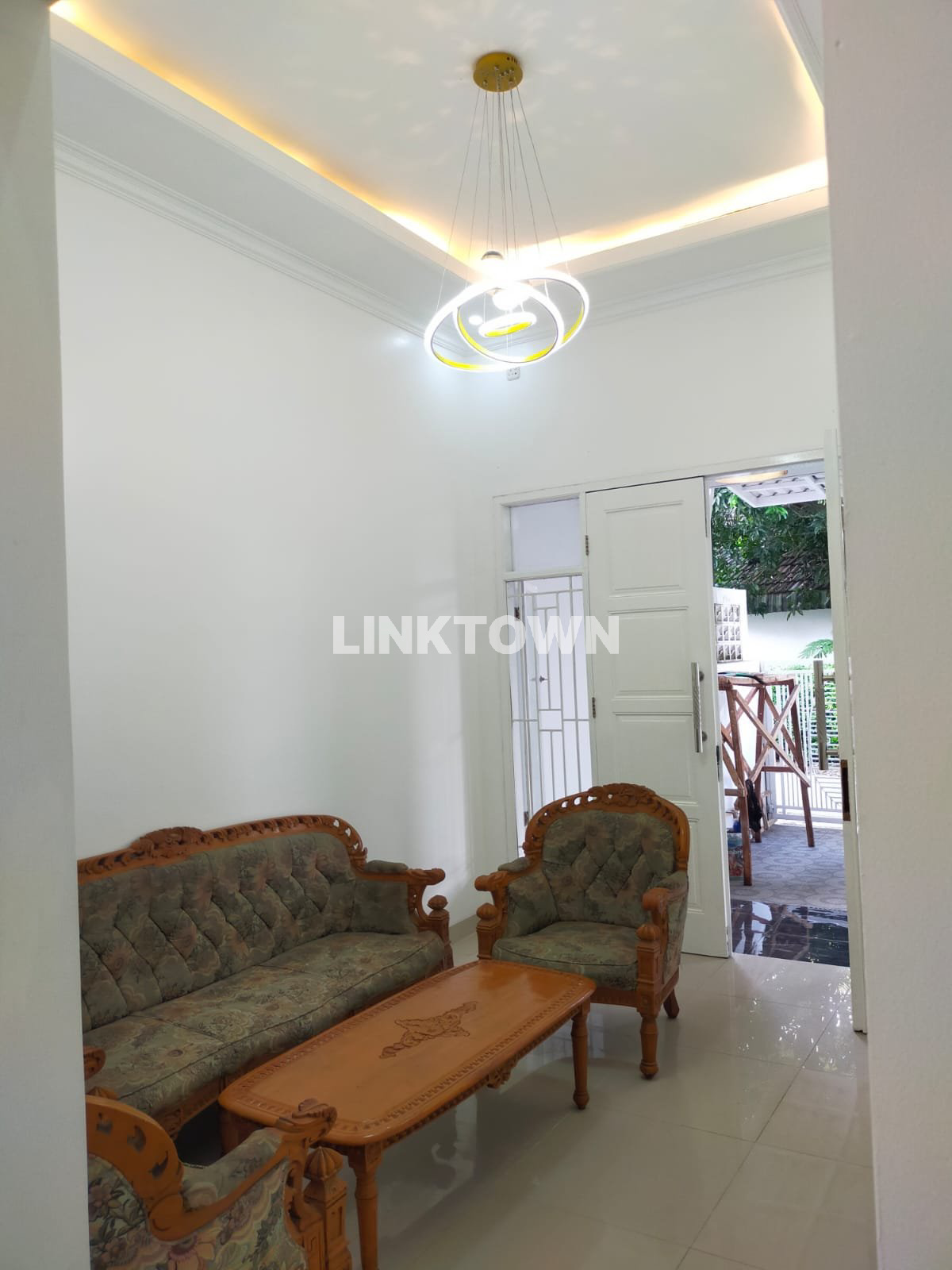 DIJUAL CEPAT Rumah 2 Lantai Siap Huni JAKARTA SELATAN