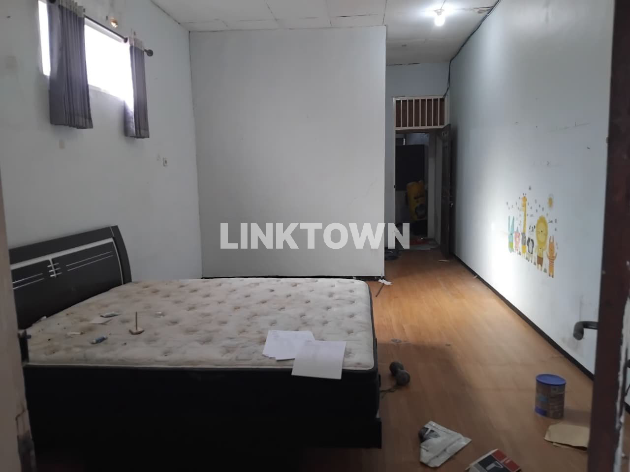 Dijual Rumah 1 Lantai di Petemon Sidomulyo Surabaya