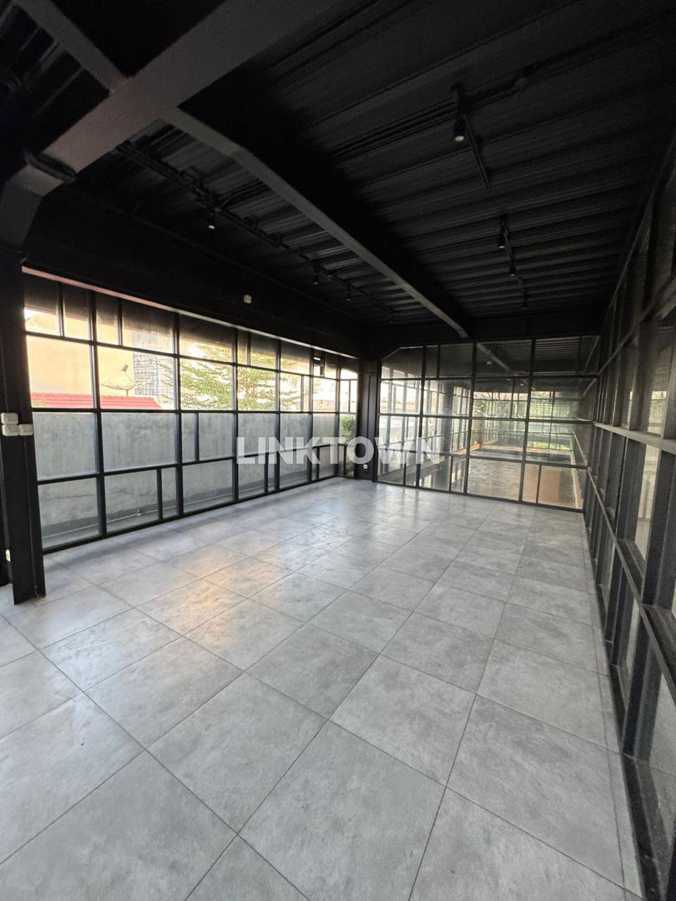 Ex Resto Siap Pakai Dijual Nego dan Disewakan Lokasi Hr Muhammad Surabaya