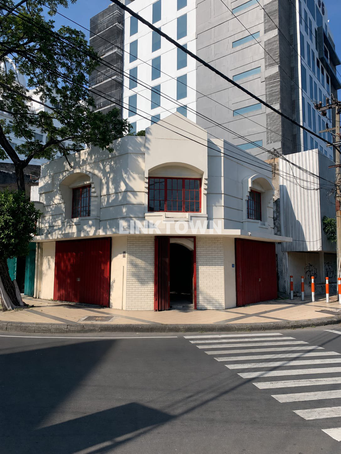 Jarang Ada Dijual Kafe Konsep Kolonial di Blauran Pusat Kota Surabaya