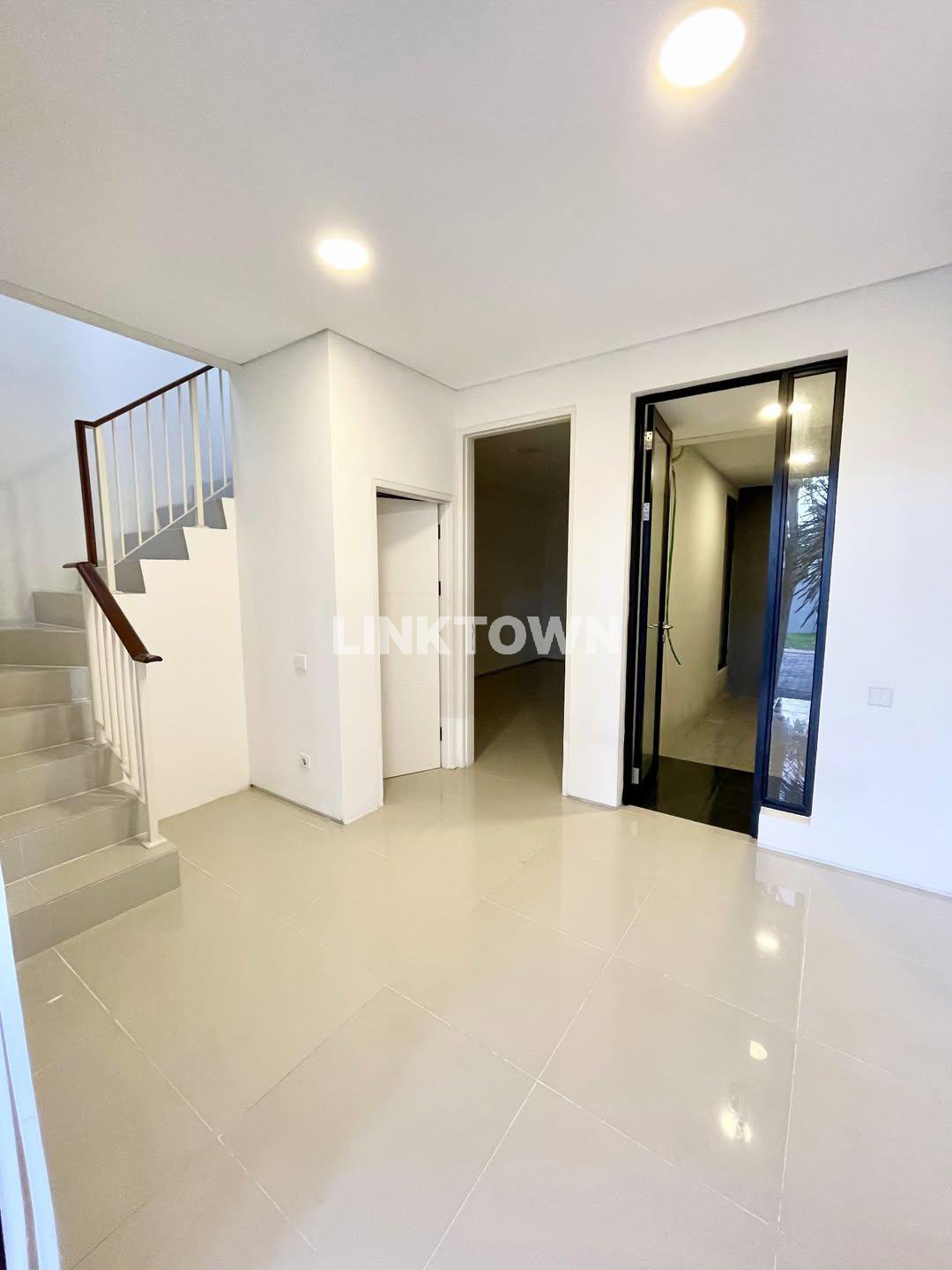 Rumah Modern Minimalis Cluster Northwest Hill di Kawasan Elit Citraland Utara Surabaya