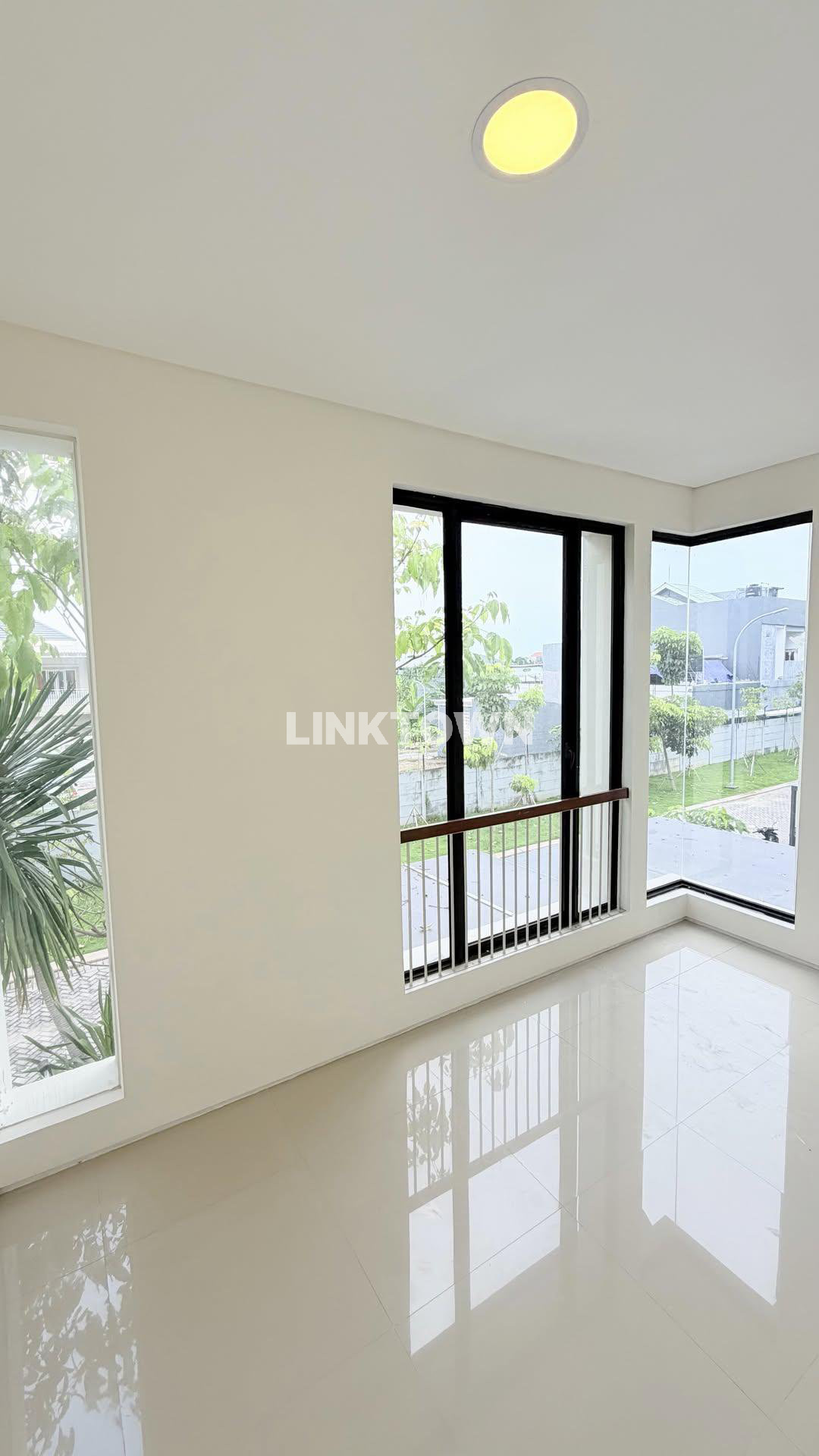 Rumah Modern Minimalis Cluster Northwest Hill di Kawasan Elit Citraland Utara Surabaya