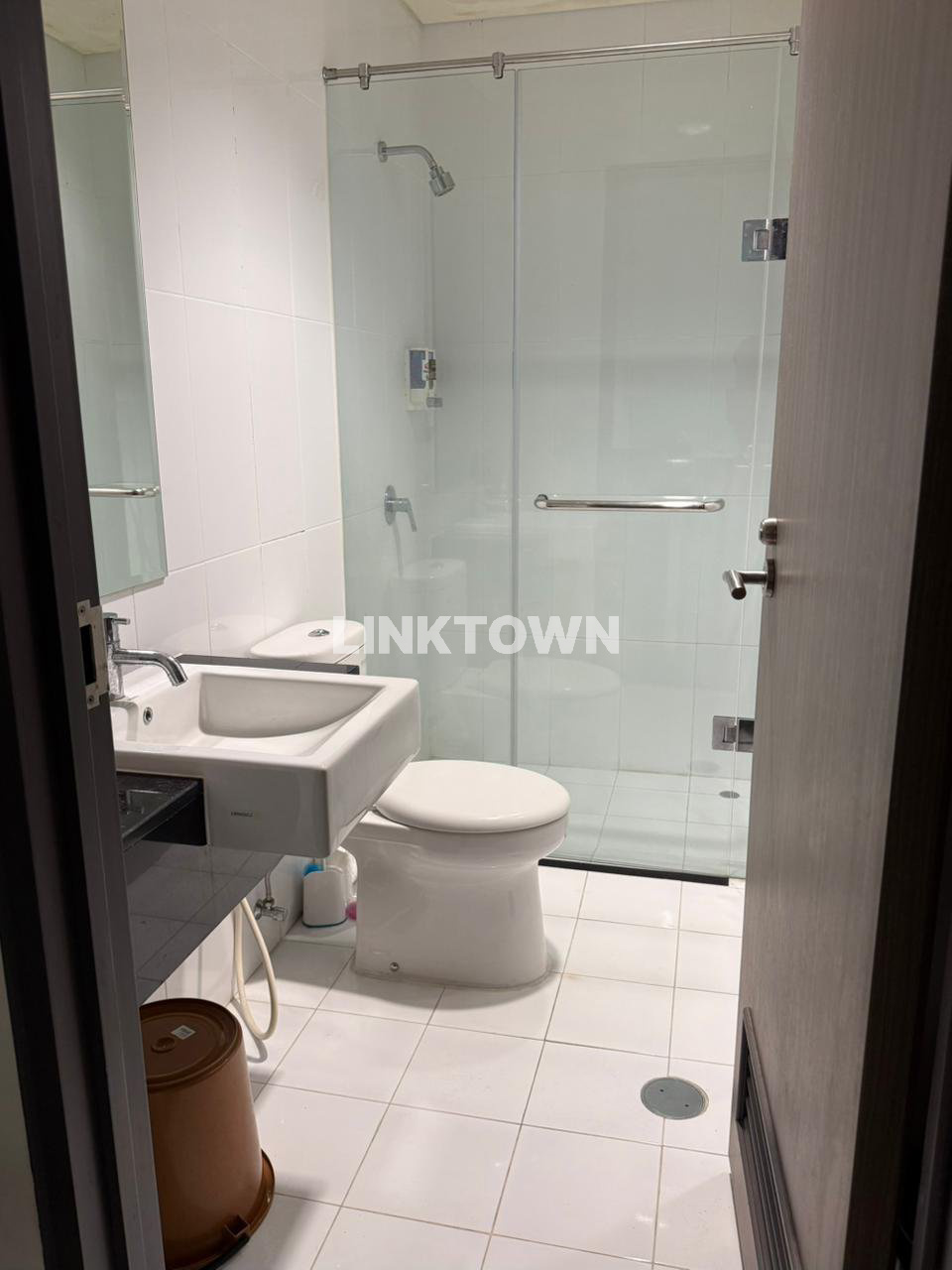 Disewakan Apartemen Praxis Full Furnished Tengah Kota Surabaya