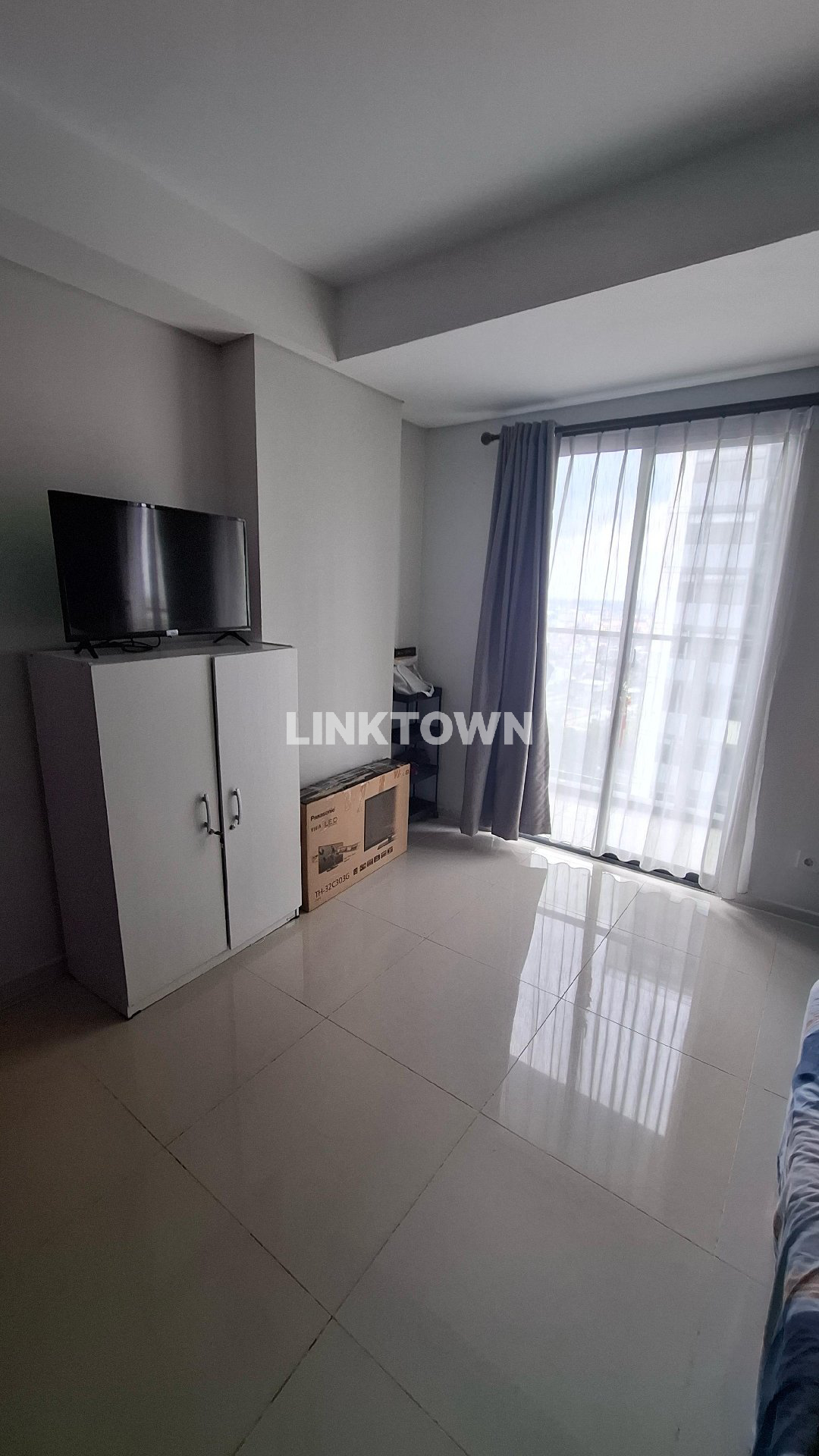 Disewakan Cepat Apartement Daan Mogot City Semi Furnish