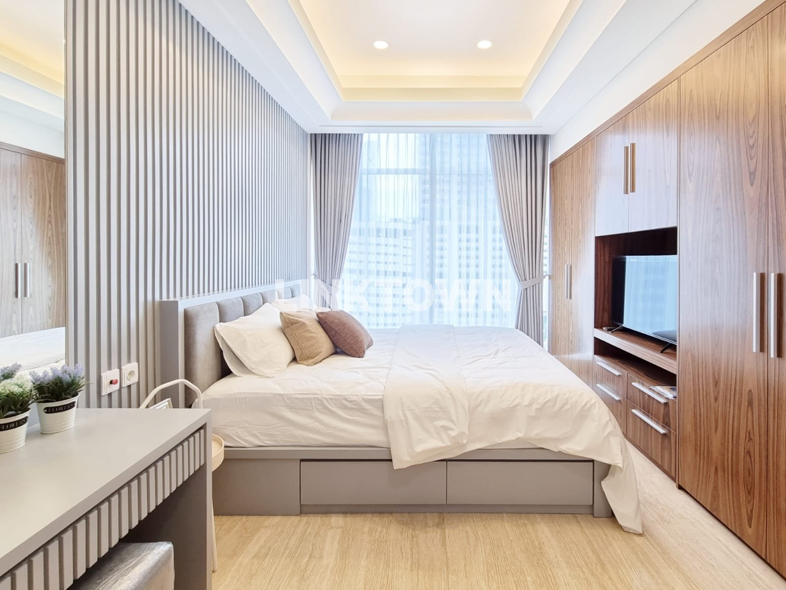 Disewakan Apartement South Hills Jakarta Selatan Disewakan Apartement South Hills Jakarta Selatan