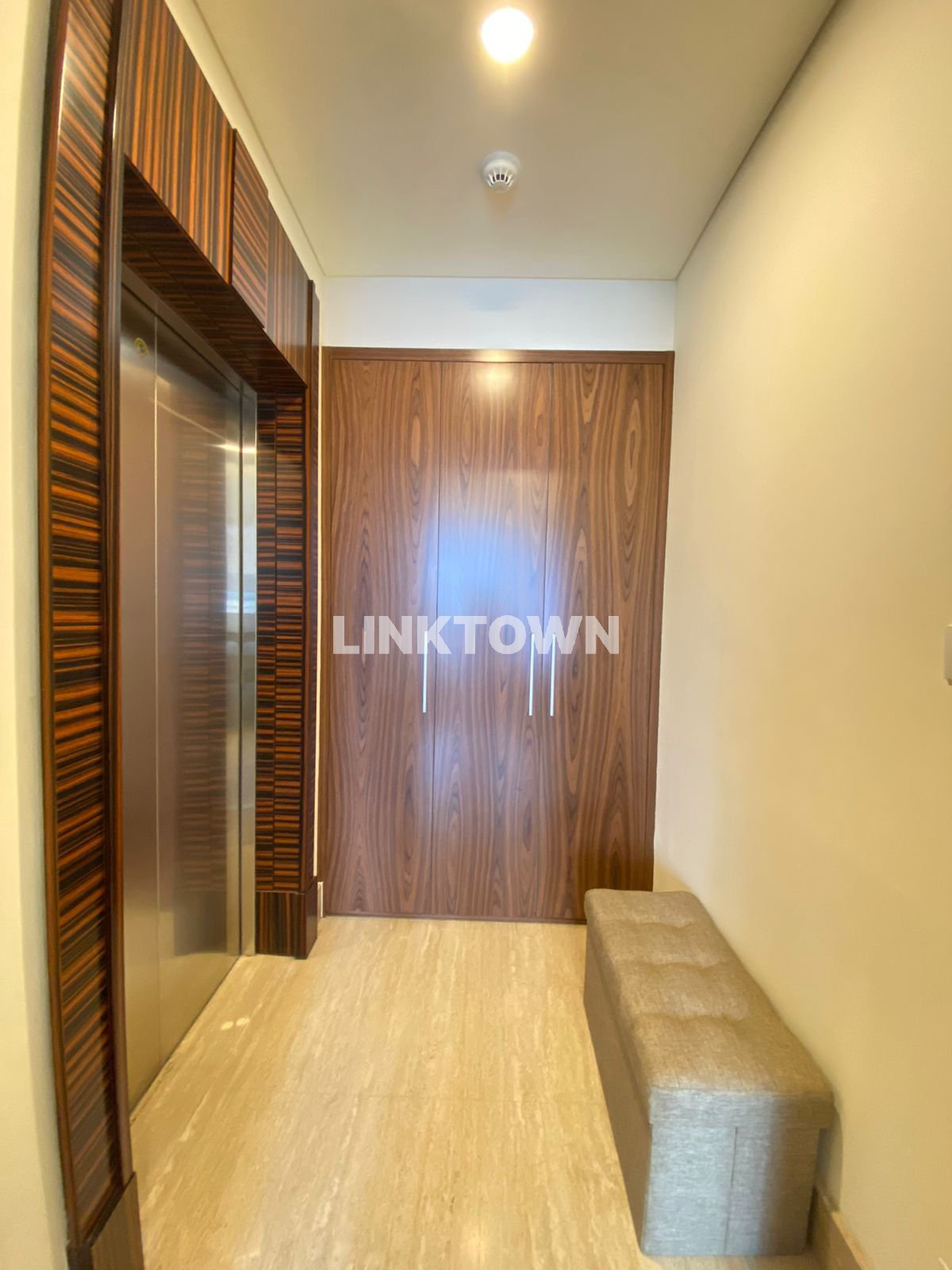 Disewakan Apartement South Hills Jakarta Selatan