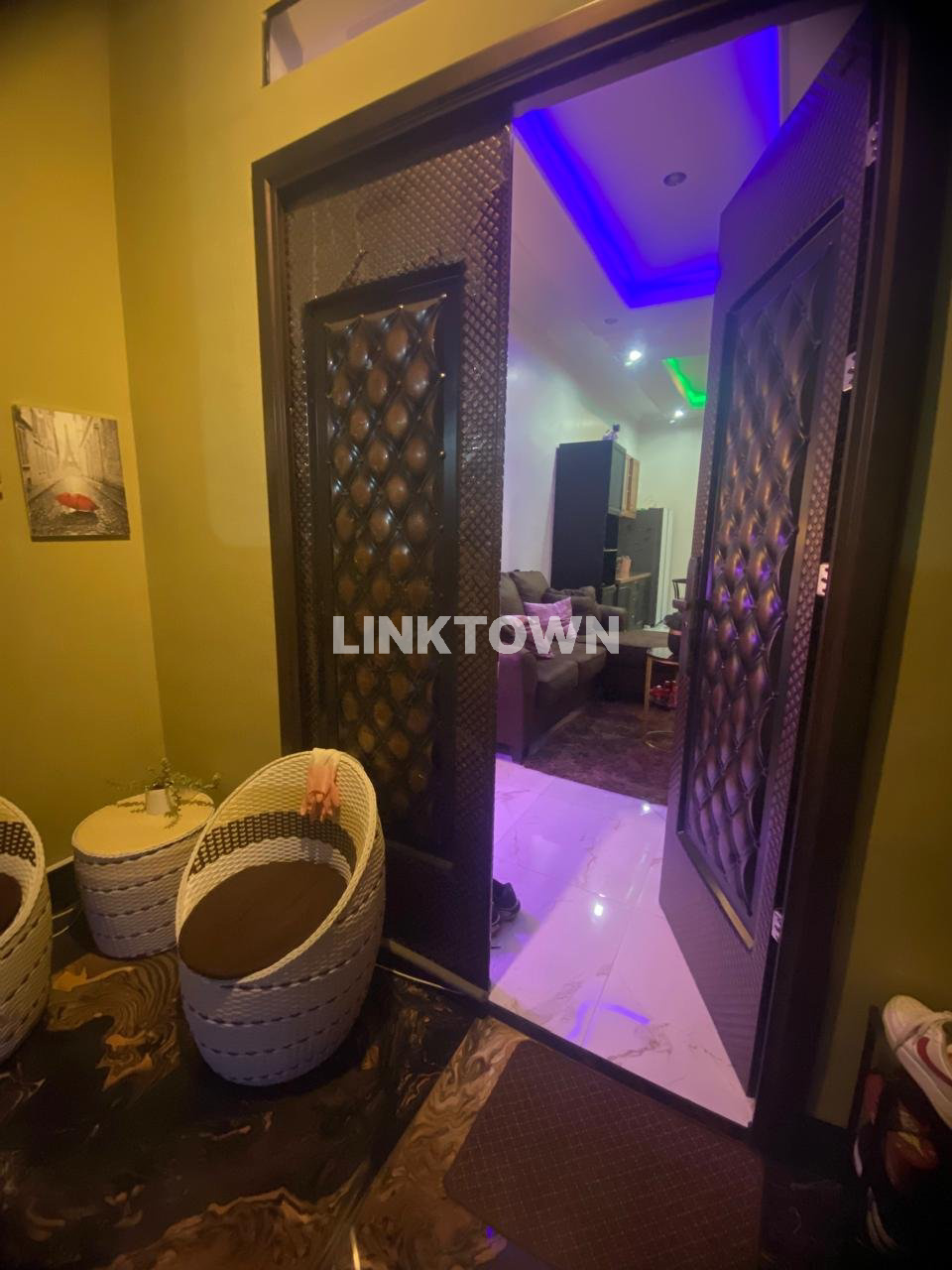 Dijual Rumah Cluster Shabrina Residence Sektor 9