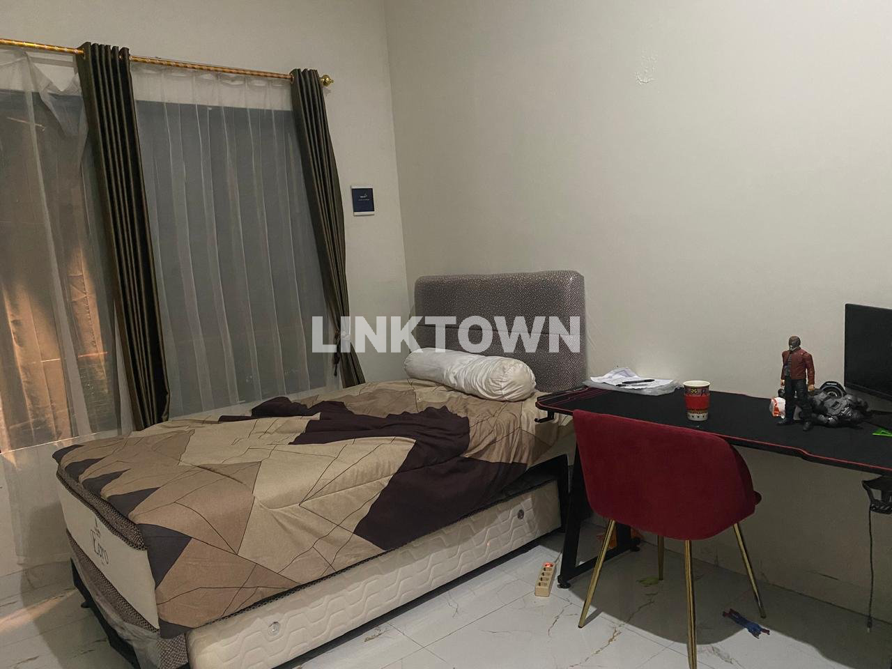 Dijual Rumah Cluster Shabrina Residence Sektor 9