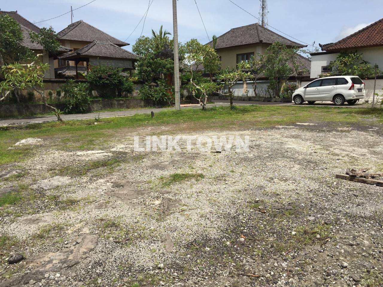 Dijual tanah di lokasi kompleks elit Edenia.