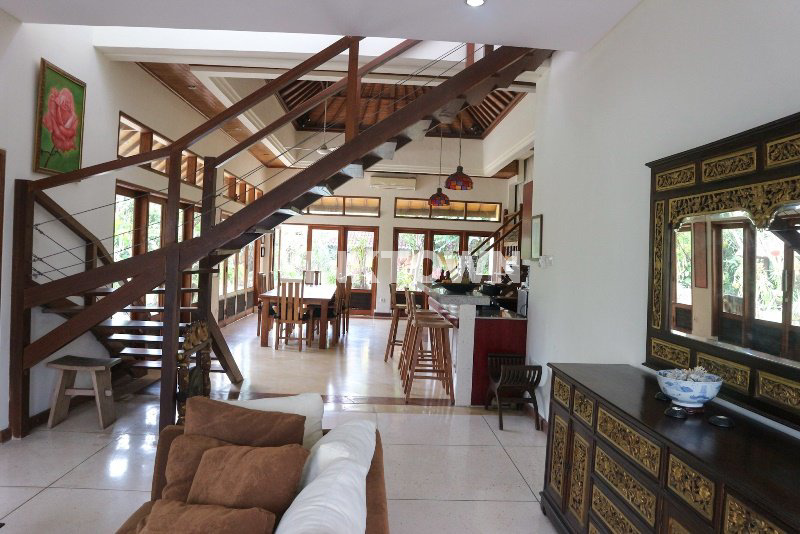 Dijual Tanah bonus Villa di Canggu Bali