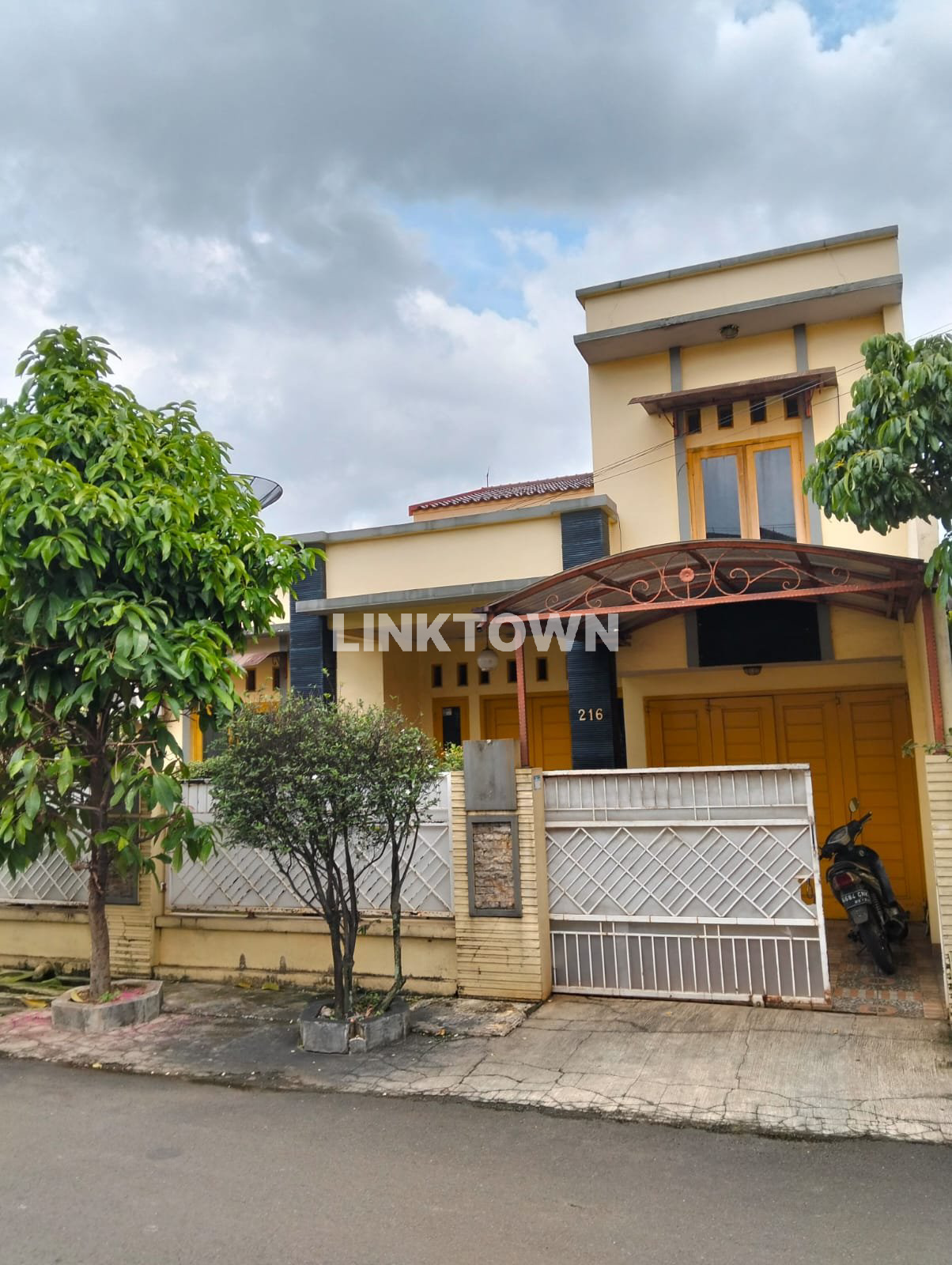 Dijual Rumah 2 Lantai di Tangerang Siap Huni Dijual Rumah 2 Lantai di Tangerang Siap Huni
