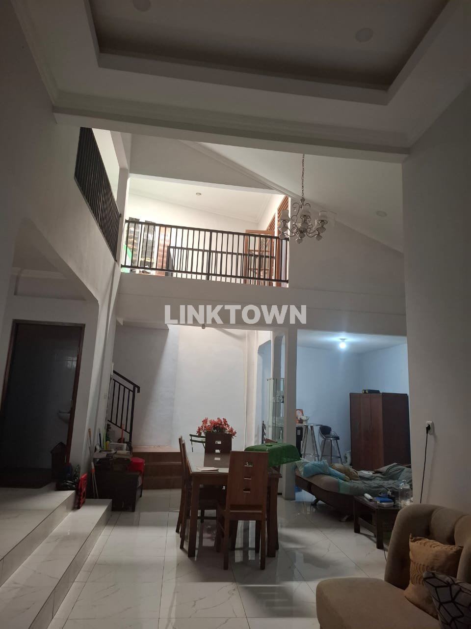 Dijual Rumah 2 Lantai di Cluster Pelni
