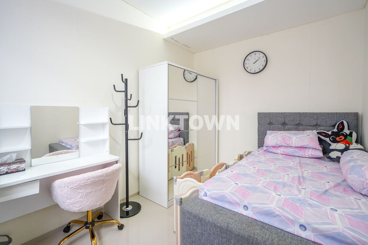 Dijual Rumah 2 Lantai Cluster The First Stone