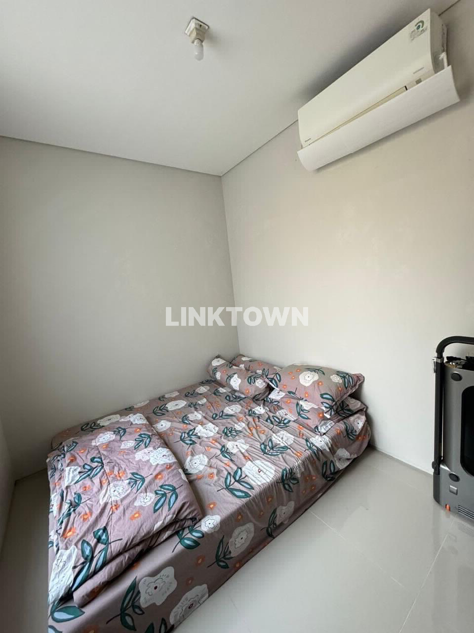 RUMAH MODERN MINIMALIS UNDER 2M - SURABAYA BARAT