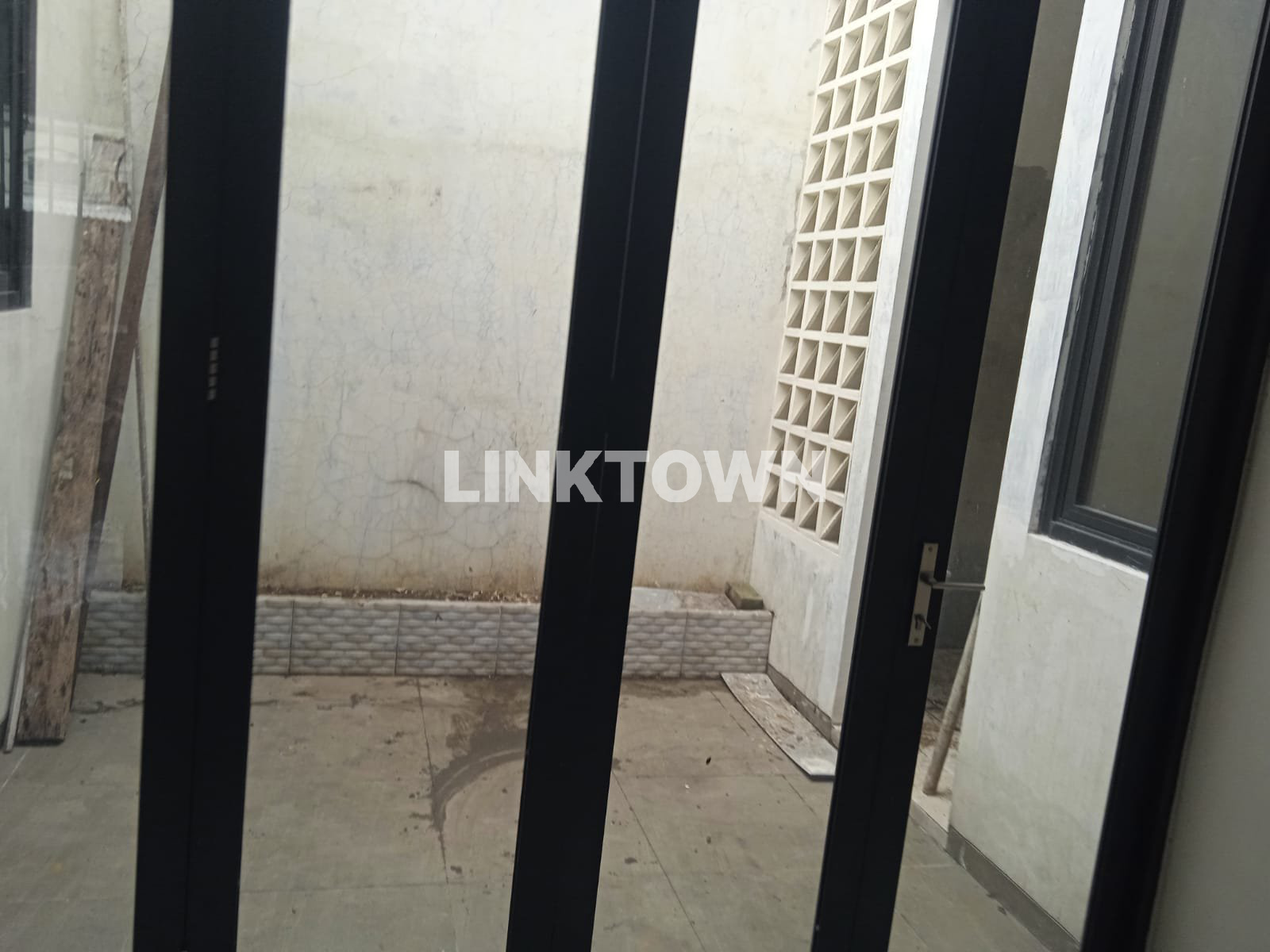 Dijual Rumah Siap Huni di Puri Safira Menganti Gresik