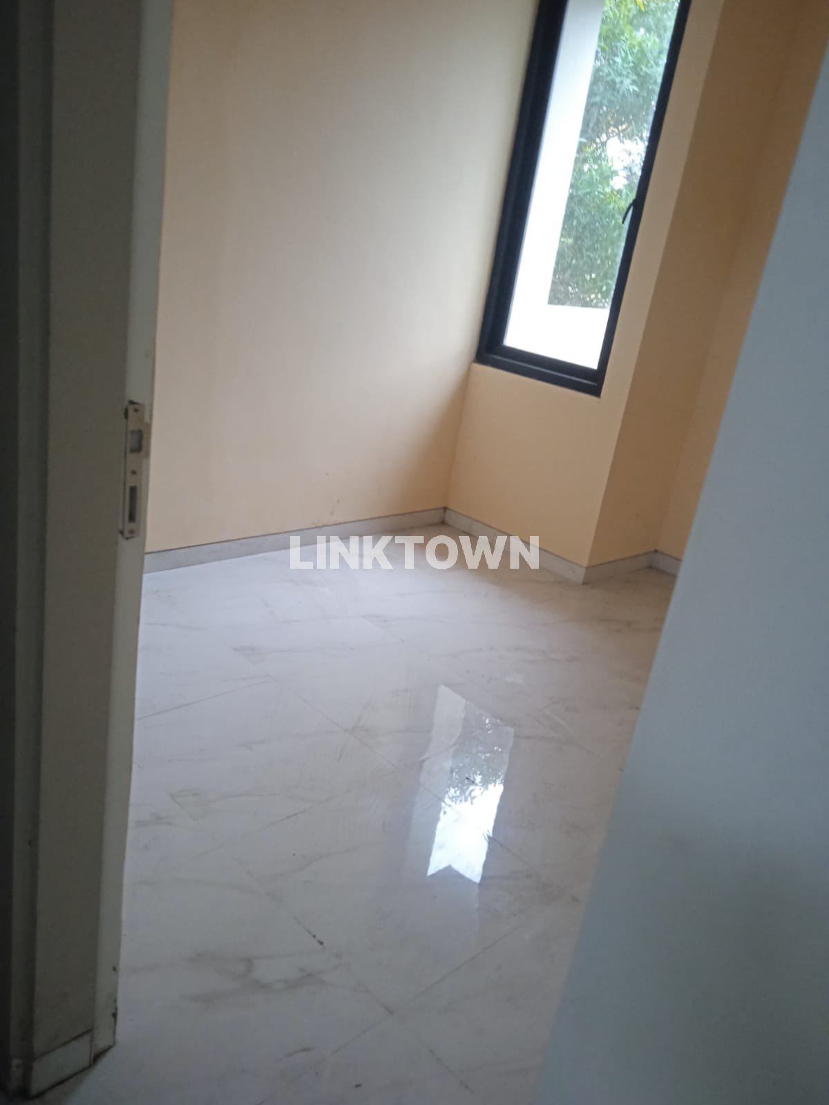 Dijual Rumah Siap Huni di Puri Safira Menganti Gresik
