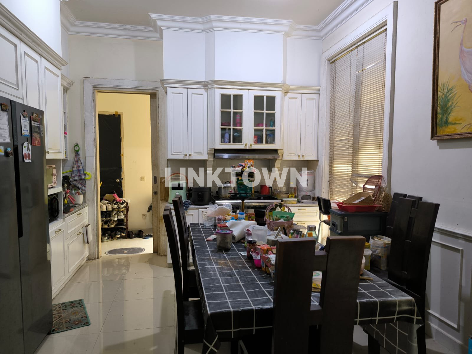 Dijual Rumah 2 Lantai di Les Belles Maisons Tangerang
