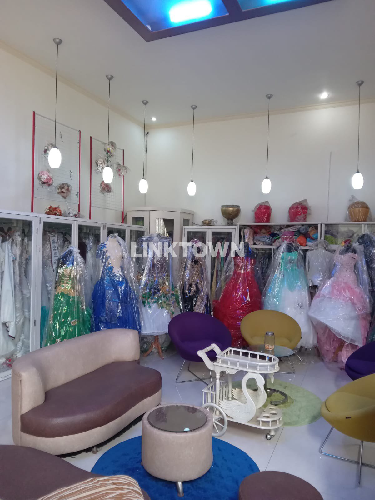 Nego Rumah 3 Lantai Strategis di Rungkut Asri Tengah Surabaya