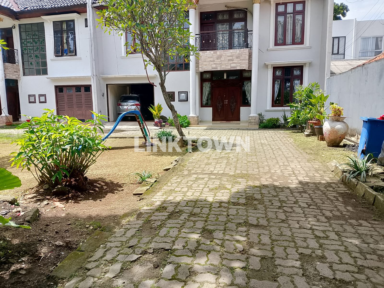 Dijual/Disewakan Rumah Siap Huni Jakarta Selatan Dijual/Disewakan Rumah Siap Huni Jakarta Selatan