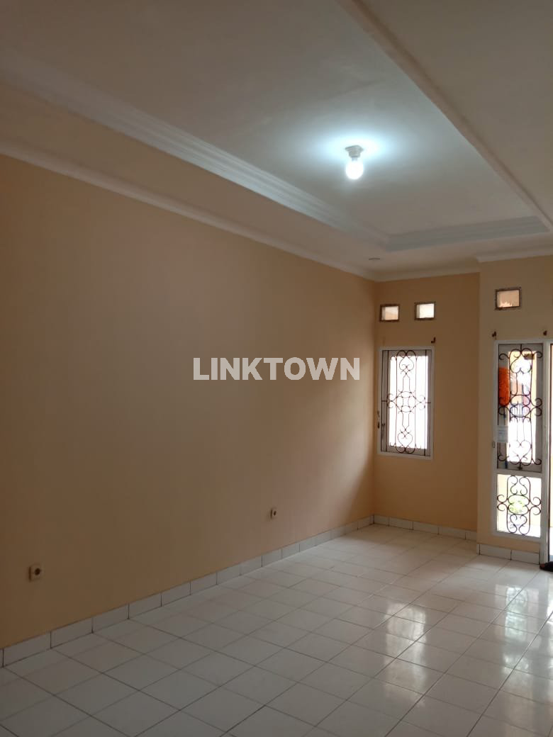 Dijual Rumah di Grand Galaxy Park