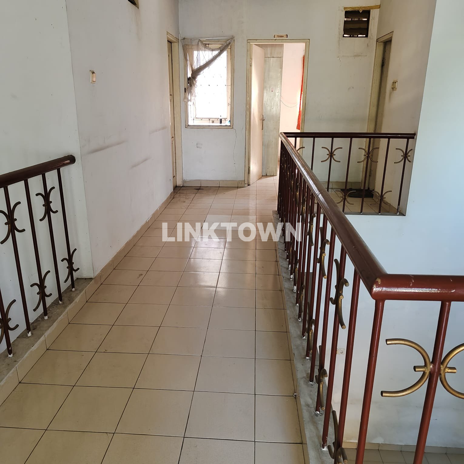 Dijual Rumah 2 Lantai di Resinda Karawang