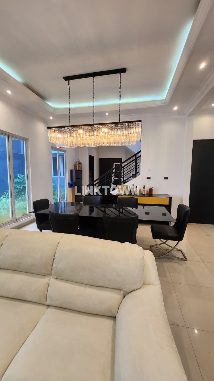 Dijual Rumah San Lorenzo Gading Serpong