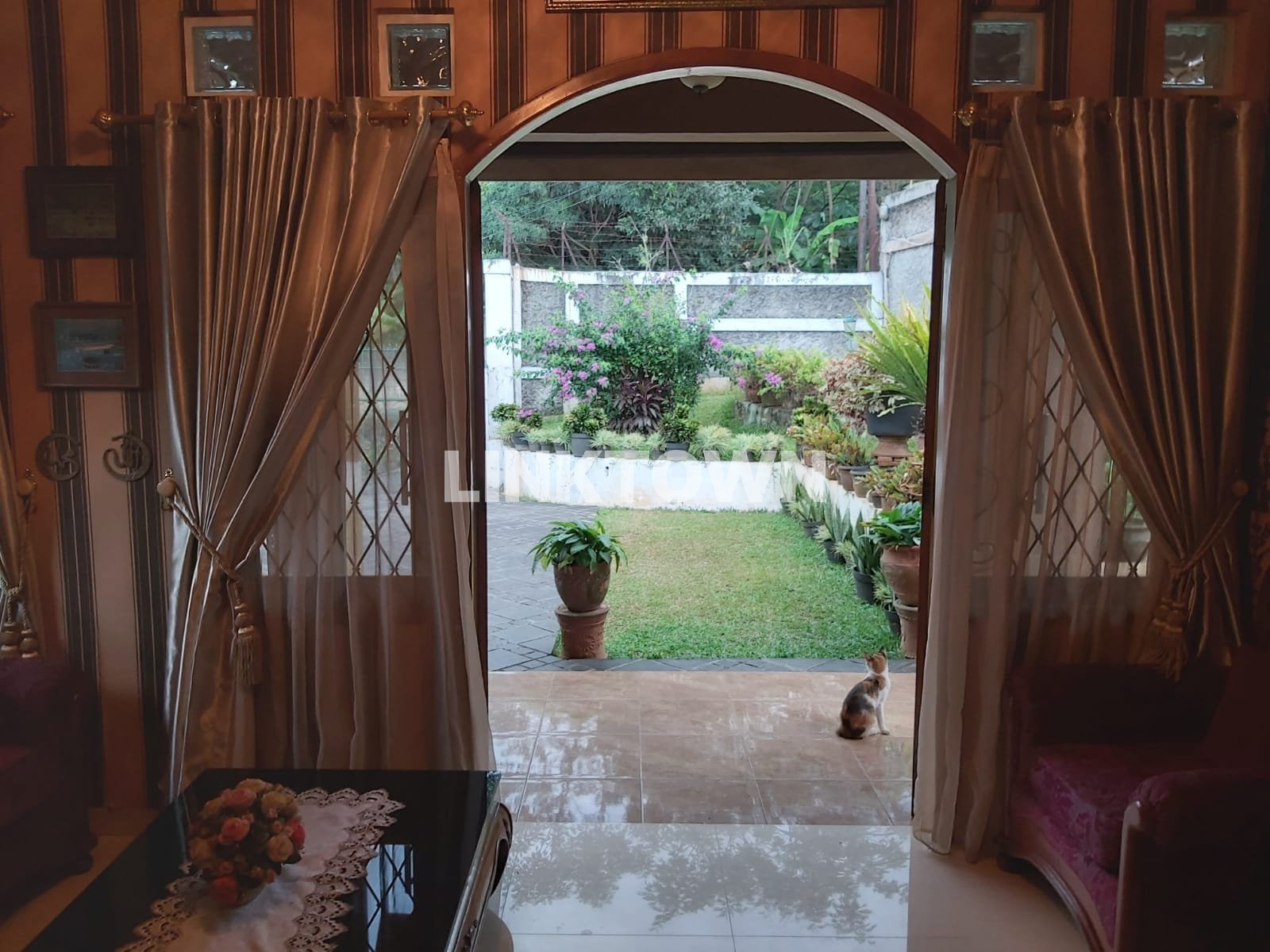 Dijual Rumah Luas Di Jalan Cendrawasih Ciputat
