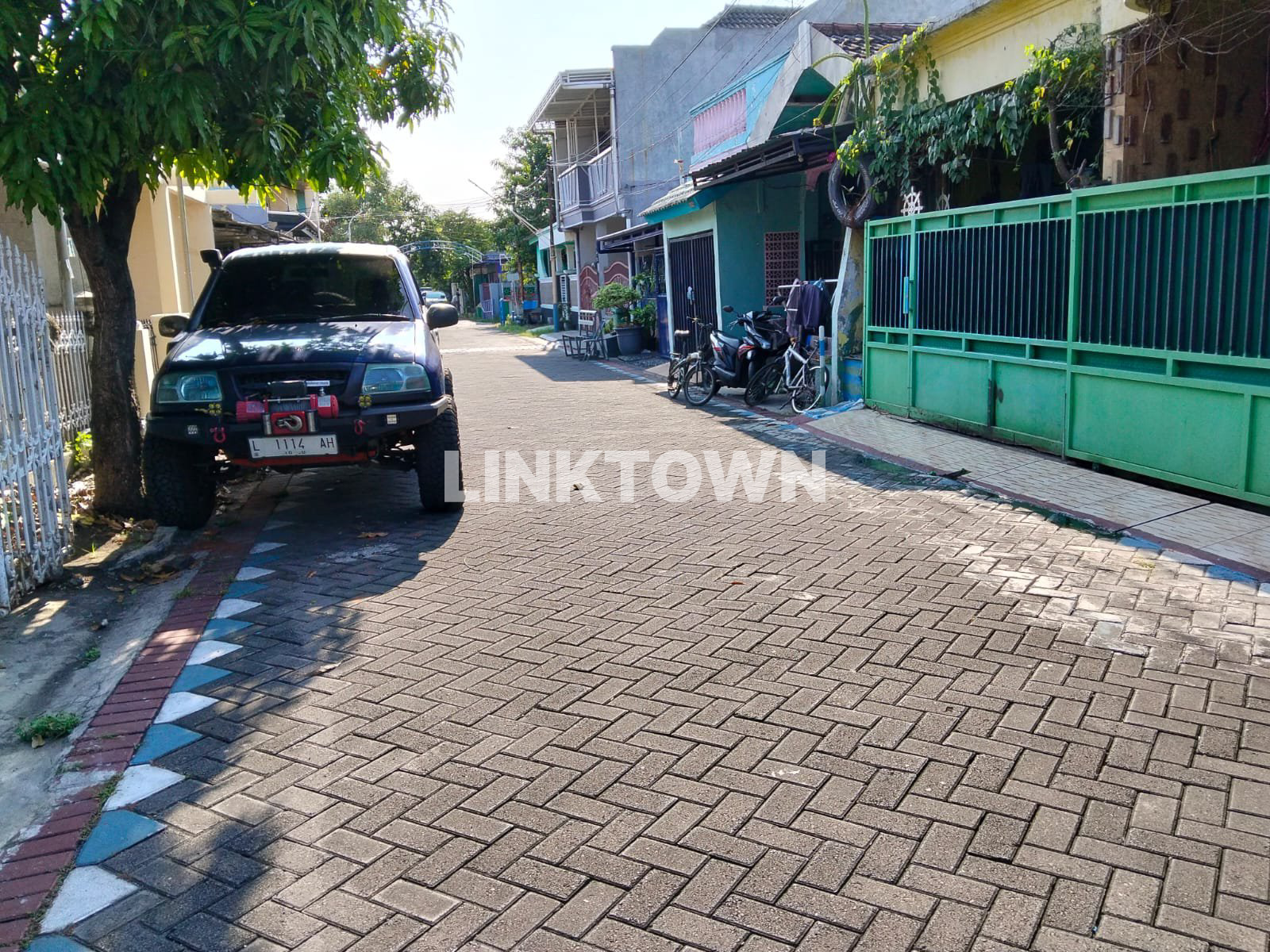 Rumah 1,5 Lantai Nego Dekat Akses ke Tol dan Sekolah di Pondok Jati Sidoarjo