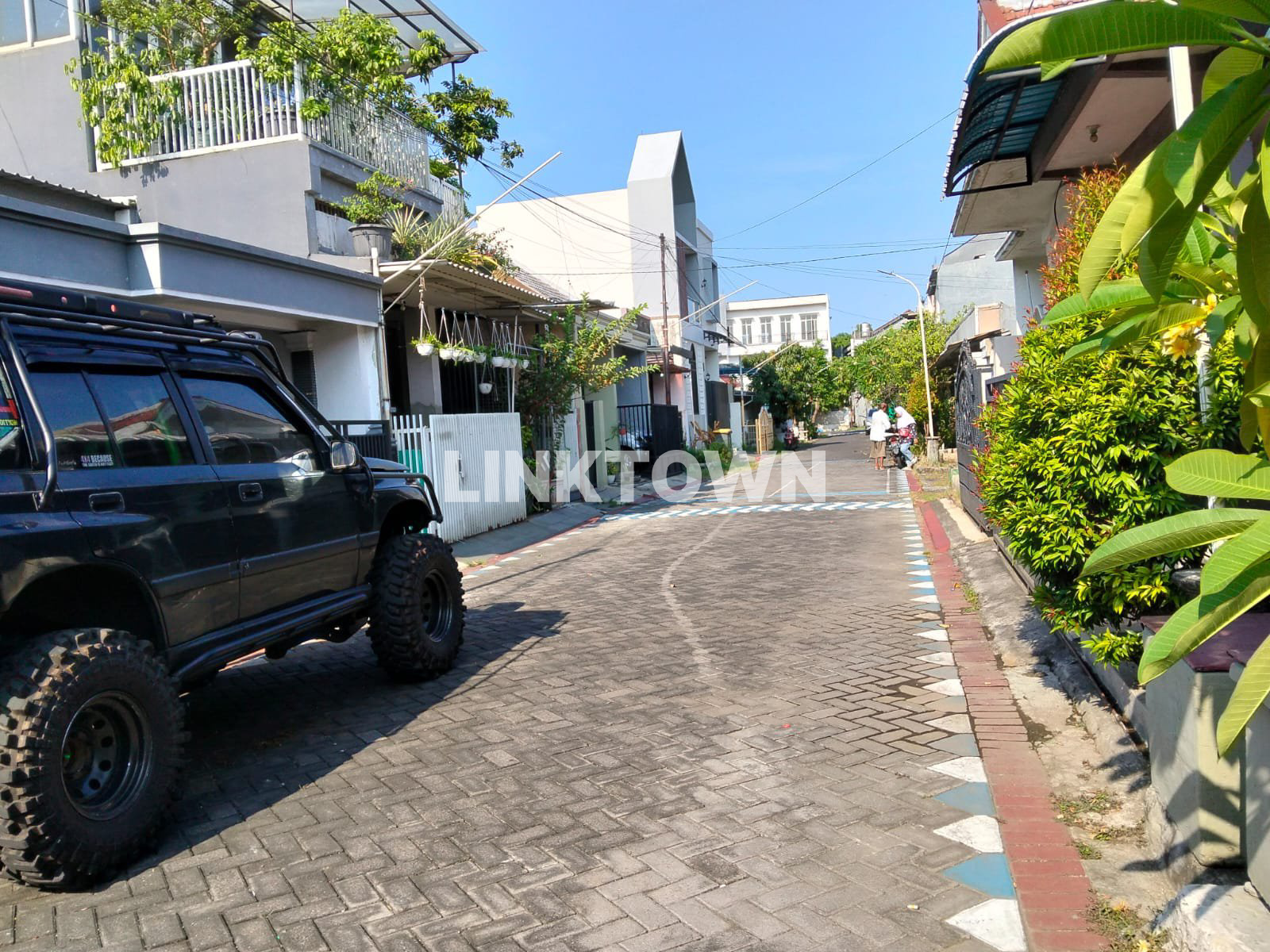 Rumah 1,5 Lantai Nego Dekat Akses ke Tol dan Sekolah di Pondok Jati Sidoarjo