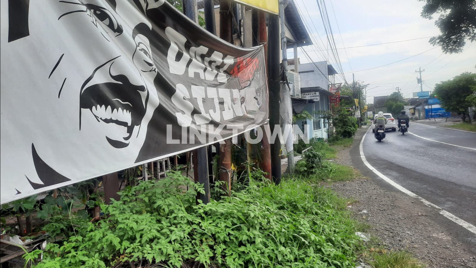 Tanah Lokasi Strategis Pinggir Jalan Raya di Getan Sukoharjo