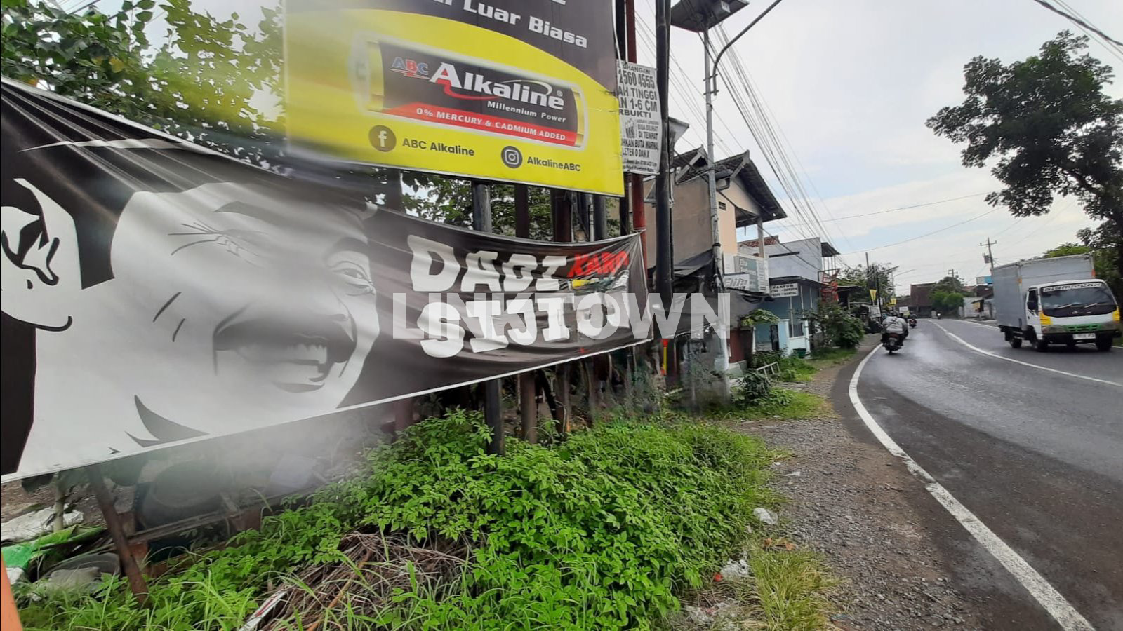 Tanah Lokasi Strategis Pinggir Jalan Raya di Getan Sukoharjo