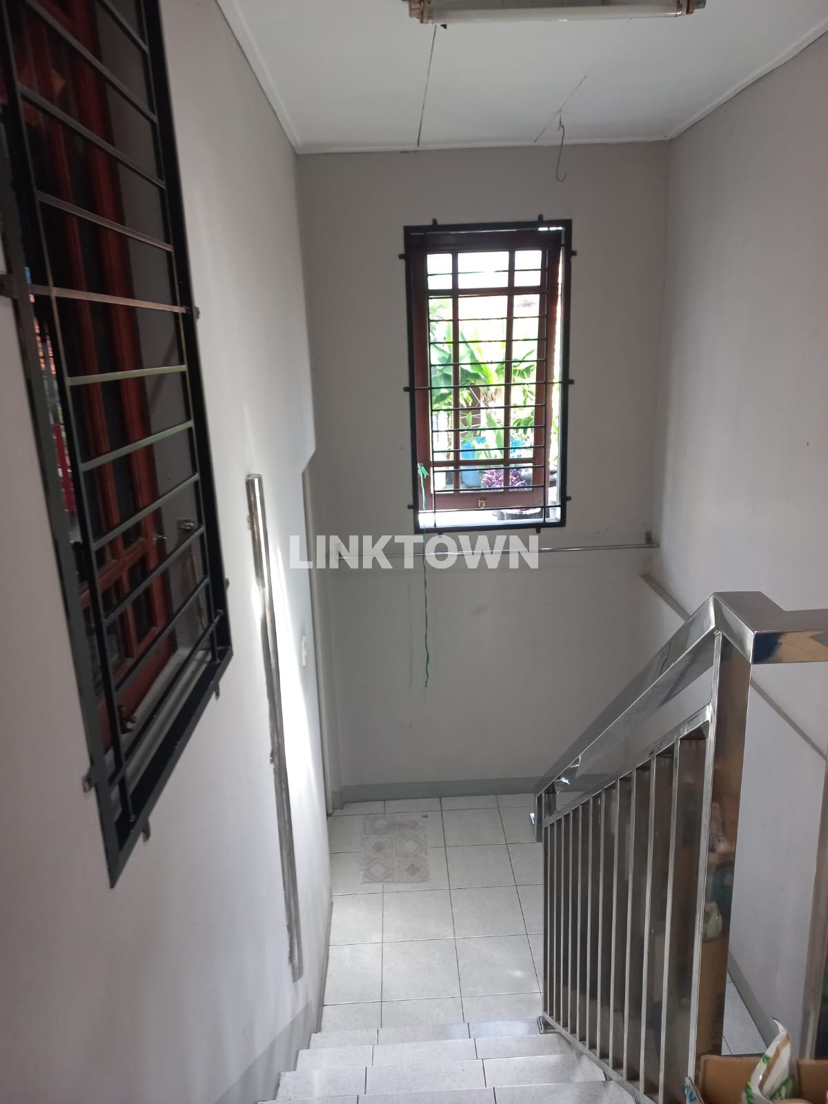 Dijual Rumah 2 Lantai di Kebayoran