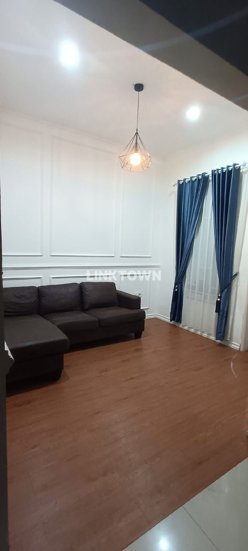 Hunian Minimalis Modern 2 Lantai Murah di Kawasan Graha Safira Semarang