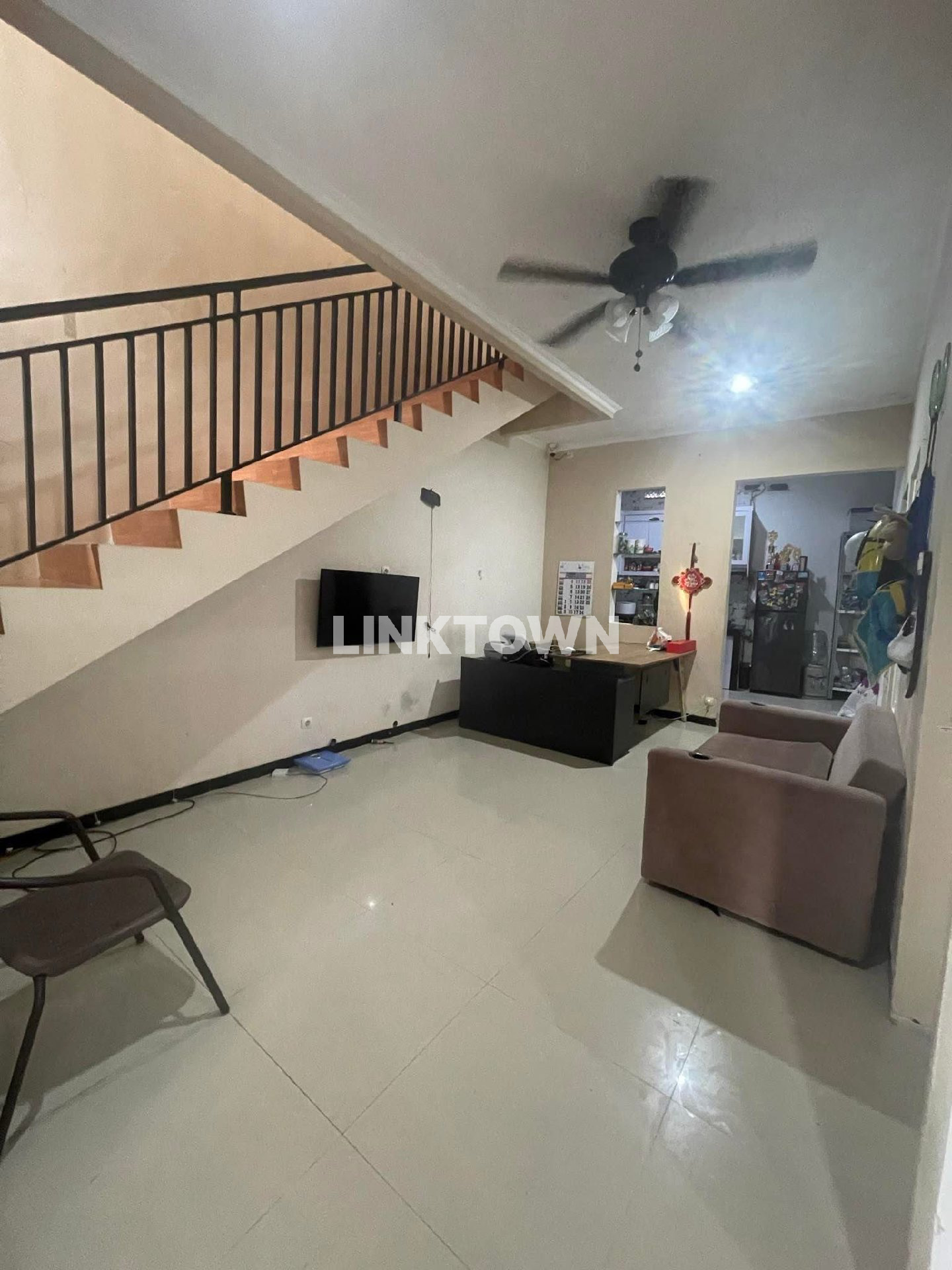 Hunian Minimalis Modern 2 Lantai Murah di Kawasan Graha Safira Semarang
