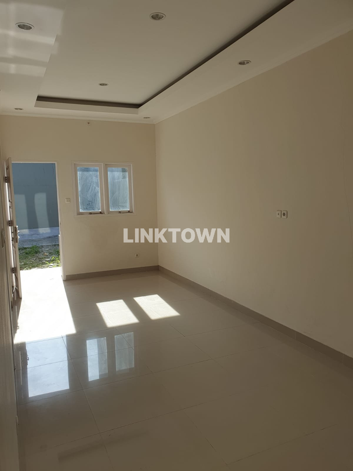 Dijual Rumah di Cluster Meruya Park Residence