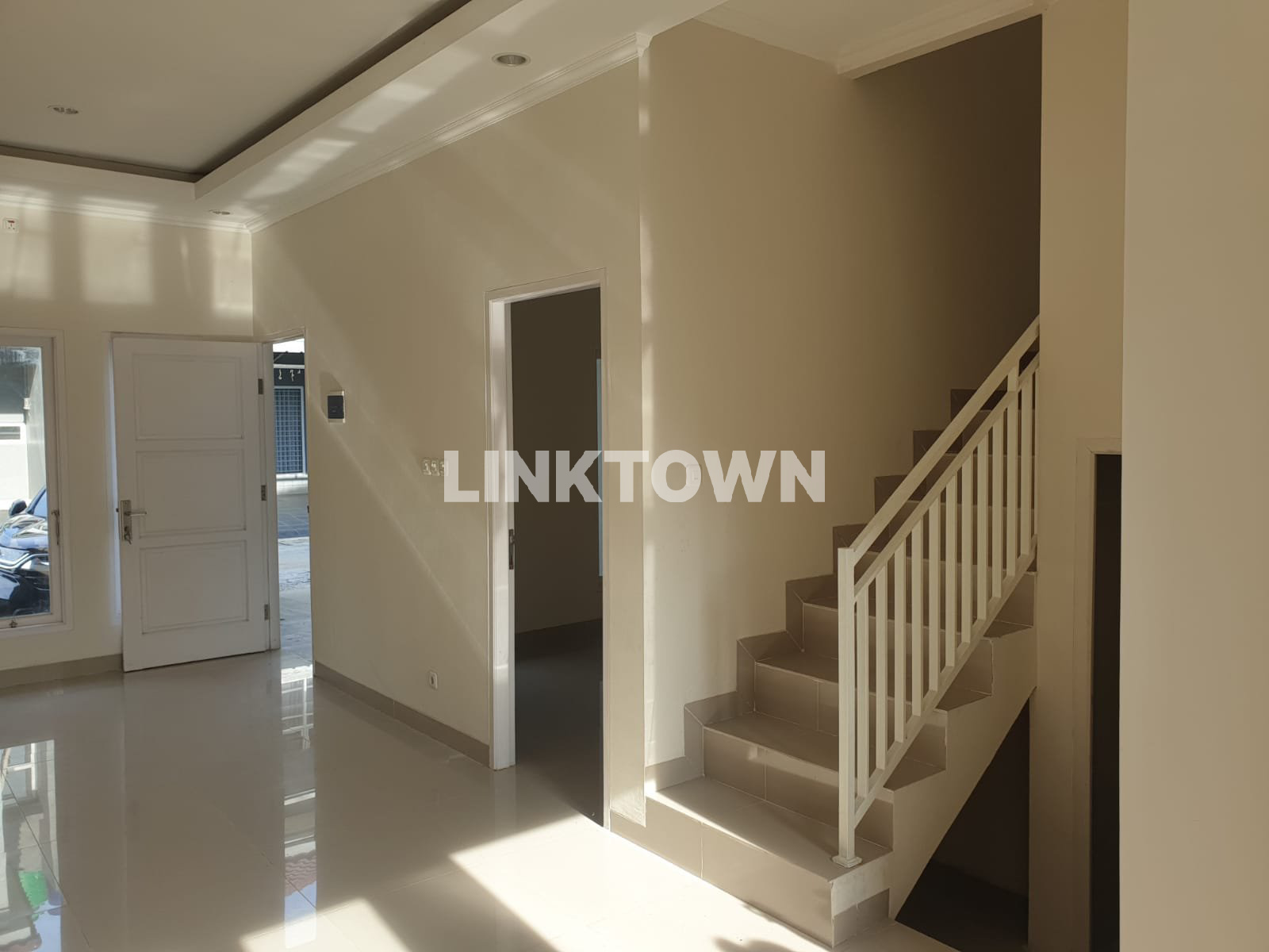 Dijual Rumah di Cluster Meruya Park Residence